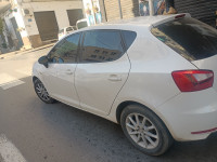 voitures-seat-ibiza-2012-fully-alger-centre-algerie