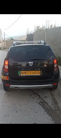 voitures-dacia-duster-2012-laureate-skikda-algerie