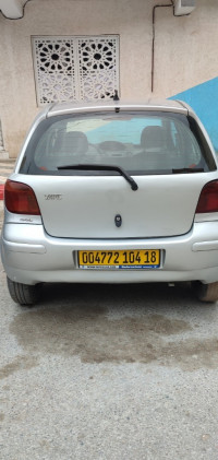 voitures-toyota-yaris-2004-emir-abdelkader-jijel-algerie