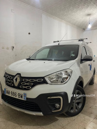 voitures-renault-kangoo-2024-privilege-bordj-bou-arreridj-algerie