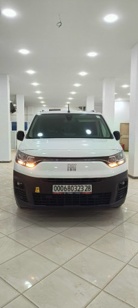 voitures-fiat-doblo-2023-hammam-dhalaa-msila-algerie