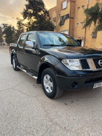 utilitaire-nissan-navara-2015-elegance-4x4-laghouat-algerie