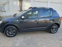 voitures-dacia-sandero-2017-stepway-bab-ezzouar-alger-algerie