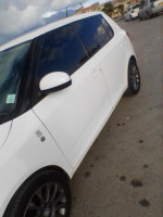 voitures-skoda-fabia-2013-bouira-algerie