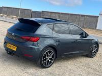 سيارات-seat-leon-2019-fr-عين-البيضاء-أم-البواقي-الجزائر