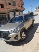 voitures-toyota-hilux-2020-legend-dc-4x4-pack-luxe-tissemsilt-algerie