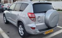 voitures-toyota-rav4-2013-dynamique-algerie