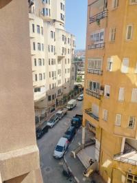 شقة-كراء-4-غرف-بجاية-الجزائر