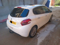 voitures-peugeot-208-2016-el-affroun-blida-algerie