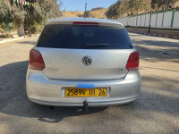 voitures-volkswagen-polo-2011-style-ksar-boukhari-medea-algerie