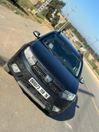 voitures-dacia-sandero-2018-stepway-cheraga-alger-algerie