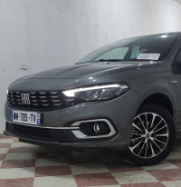 voitures-fiat-tipo-sedan-2024-life-hassani-abdelkrim-el-oued-algerie