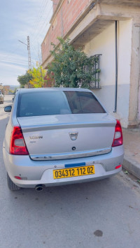 voitures-dacia-logan-2012-chlef-algerie