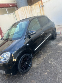 voitures-renault-twingo-2022-urban-night-rais-hamidou-alger-algerie