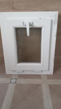 مواد-البناء-fenetre-pour-les-sanitaires-الرحمانية-الجزائر
