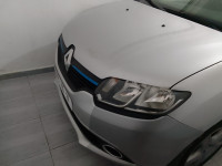 voitures-renault-symbol-2015-miladi-exception-mostaganem-algerie