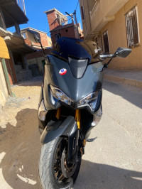 motos-et-scooters-tmax-yamah-530-2018-cherchell-tipaza-algerie