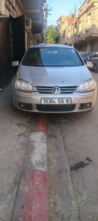 سيارات-volkswagen-golf-5-2006-باب-الزوار-الجزائر