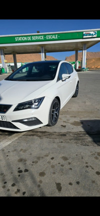 voitures-seat-leon-2019-fr-biskra-algerie