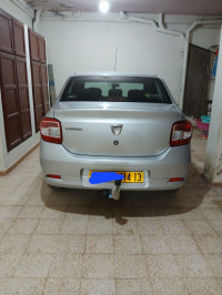 voitures-dacia-logan-2014-tlemcen-algerie