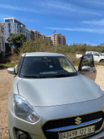 citadine-suzuki-swift-2022-said-hamdine-alger-algerie