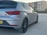 سيارات-seat-leon-2018-ميلة-الجزائر