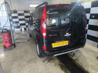 voitures-renault-kangoo-2012-privilege-plus-ain-benian-alger-algerie