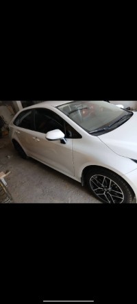 سيارات-toyota-corolla-2024-العاشور-الجزائر