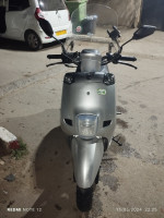 motos-scooters-vms-cuxi-1-2023-cheraga-alger-algerie