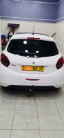 citadine-peugeot-208-2020-allure-facelift-ain-sidi-cherif-mostaganem-algerie