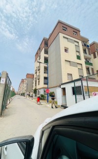 appartement-location-f4-alger-bordj-el-kiffan-algerie
