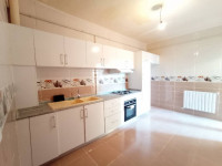 appartement-location-f4-alger-reghaia-algerie