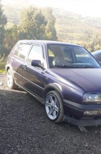 voitures-volkswagen-golf-3-1996-bouira-algerie