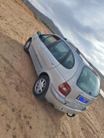 voitures-renault-scenic-2000-mechraa-safa-tiaret-algerie