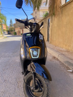 motos-et-scooters-vms-cuxi-2-2023-draria-alger-algerie