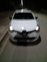 voitures-renault-clio-4-2015-limited-les-eucalyptus-alger-algerie