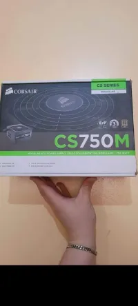 Alimentation corsair cs750m modular 750watt 80+gold 