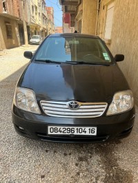 سيارات-toyota-corolla-verso-2004-برج-البحري-الجزائر