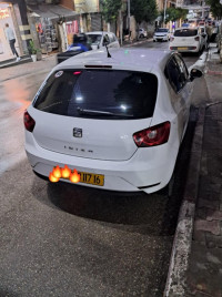 voitures-seat-ibiza-2017-sol-baba-hassen-alger-algerie