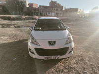 voitures-peugeot-207-2012-fennec-saida-algerie