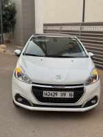 voitures-peugeot-208-2019-allure-facelift-tipaza-algerie