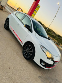 voitures-renault-megane-3-2012-play-tipaza-algerie