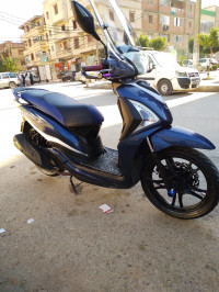 motos-et-scooters-sym-st-150-2018-dar-el-beida-alger-algerie