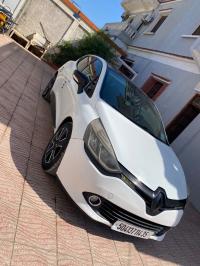 voitures-renault-clio-4-2014-dynamique-plus-ouled-hedadj-boumerdes-algerie