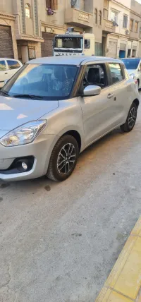 Suzuki Swift 2023 Glx