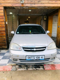 voitures-chevrolet-optra-4-portes-2008-souk-ahras-algerie