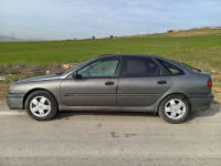 voitures-renault-laguna-1-1995-mila-algerie