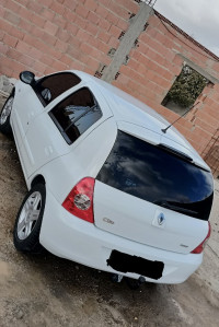 voitures-renault-clio-campus-2014-bye-setif-algerie