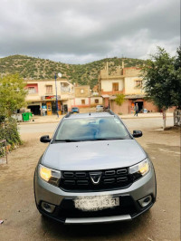 voitures-dacia-sandero-2019-ramdane-djamel-skikda-algerie