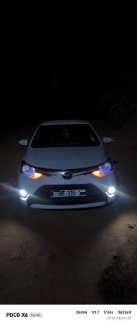سيارات-toyota-yaris-sedan-2015-أدرار-الجزائر
